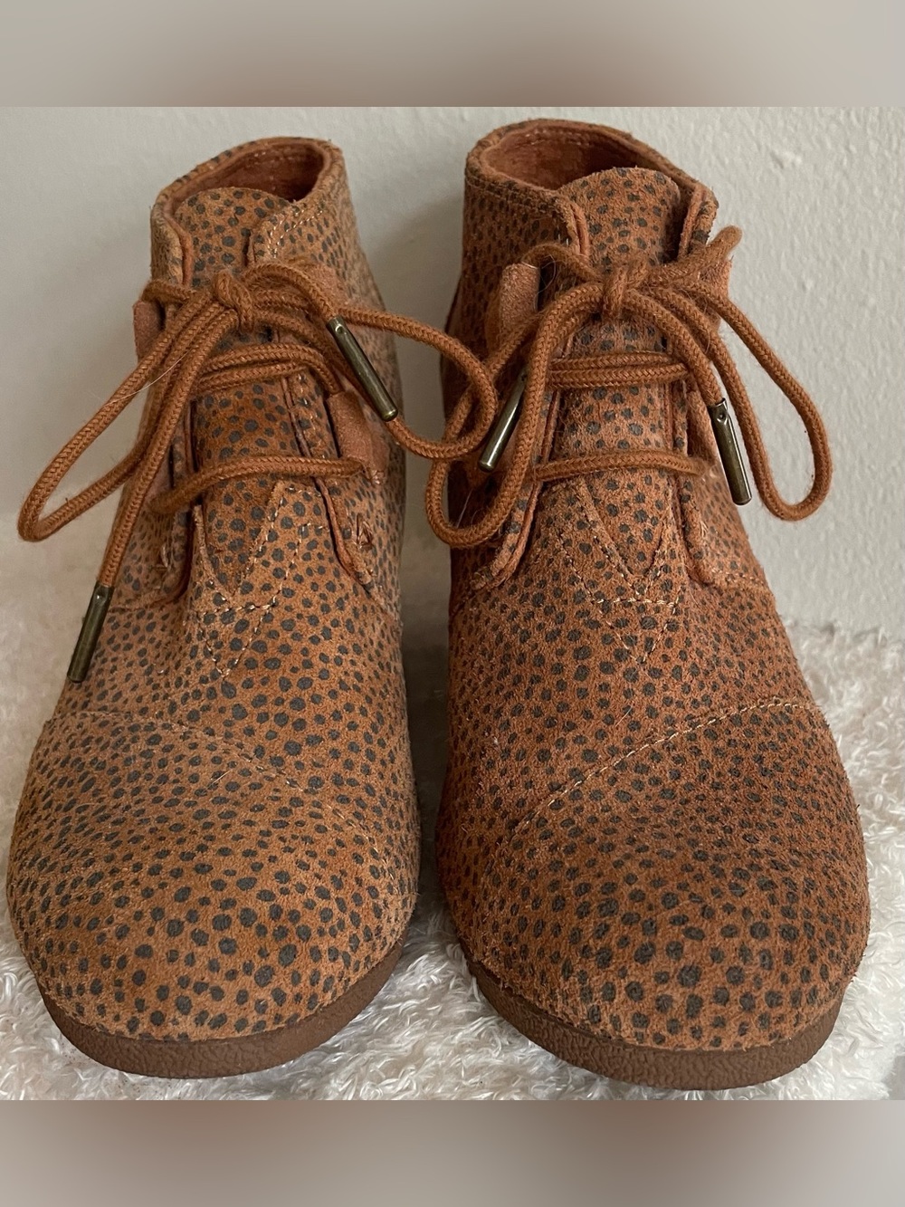 Toms Brown and Black Speckled Suede Ankle Boots